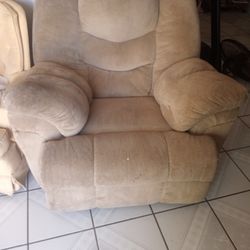 Free Reclining Sofa Good Condition