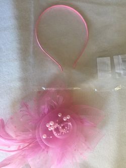 Tea party hat/derby hat pink