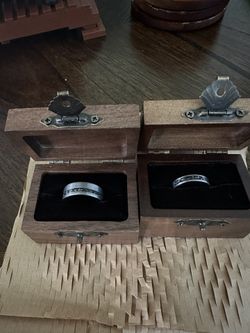 Thorum Wedding Band set