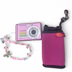Sony Cybershot DSC-S950 Digital Camera PINK  - Battery + Charger +  Small Camera Bag (Pink) ULTRA RARE - 