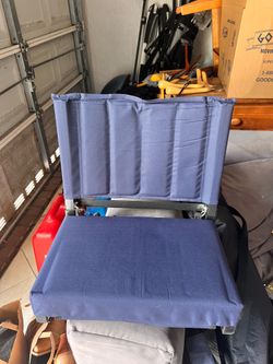 Stadium seat