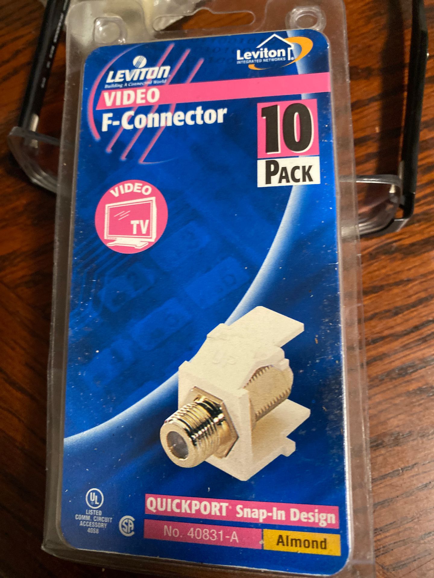 Video f-conector