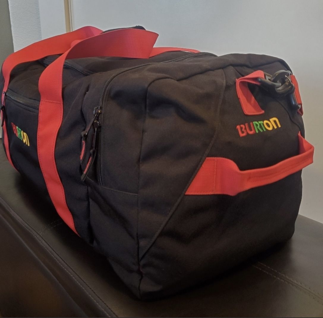 BURTON Classic 35L Duffle Bag
