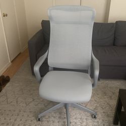 Desk chair