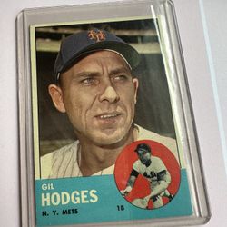 1963 Topps Gil Hodges #245