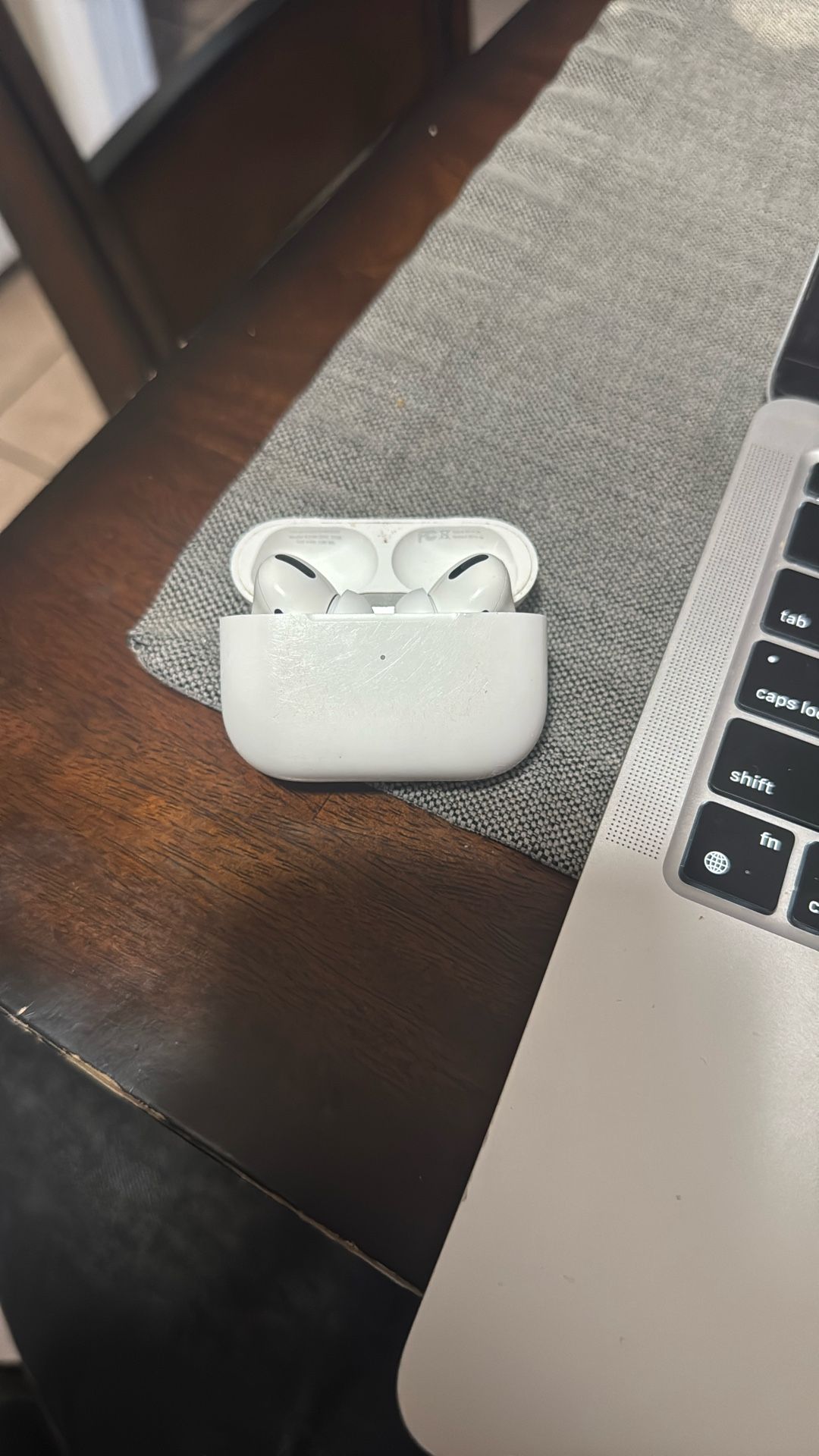 Apple Airpods Pro