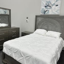 BRAND NEW! Miramar 5-PC Gray Bedroom Set 