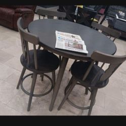 *Dining Room Special!!!*---Quaint Sorrento Dining Table Sets W/4 Chairs---Now $499!!!---Delivery And Financing🤠