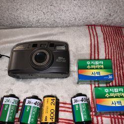 PENTAX IQZoom EZY-80 35mm Camera + Films (( All For $50)) Bring A Battery To Test 