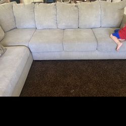 Sectional Sofa 