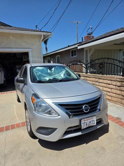 Manual 2016 Nissan Versa