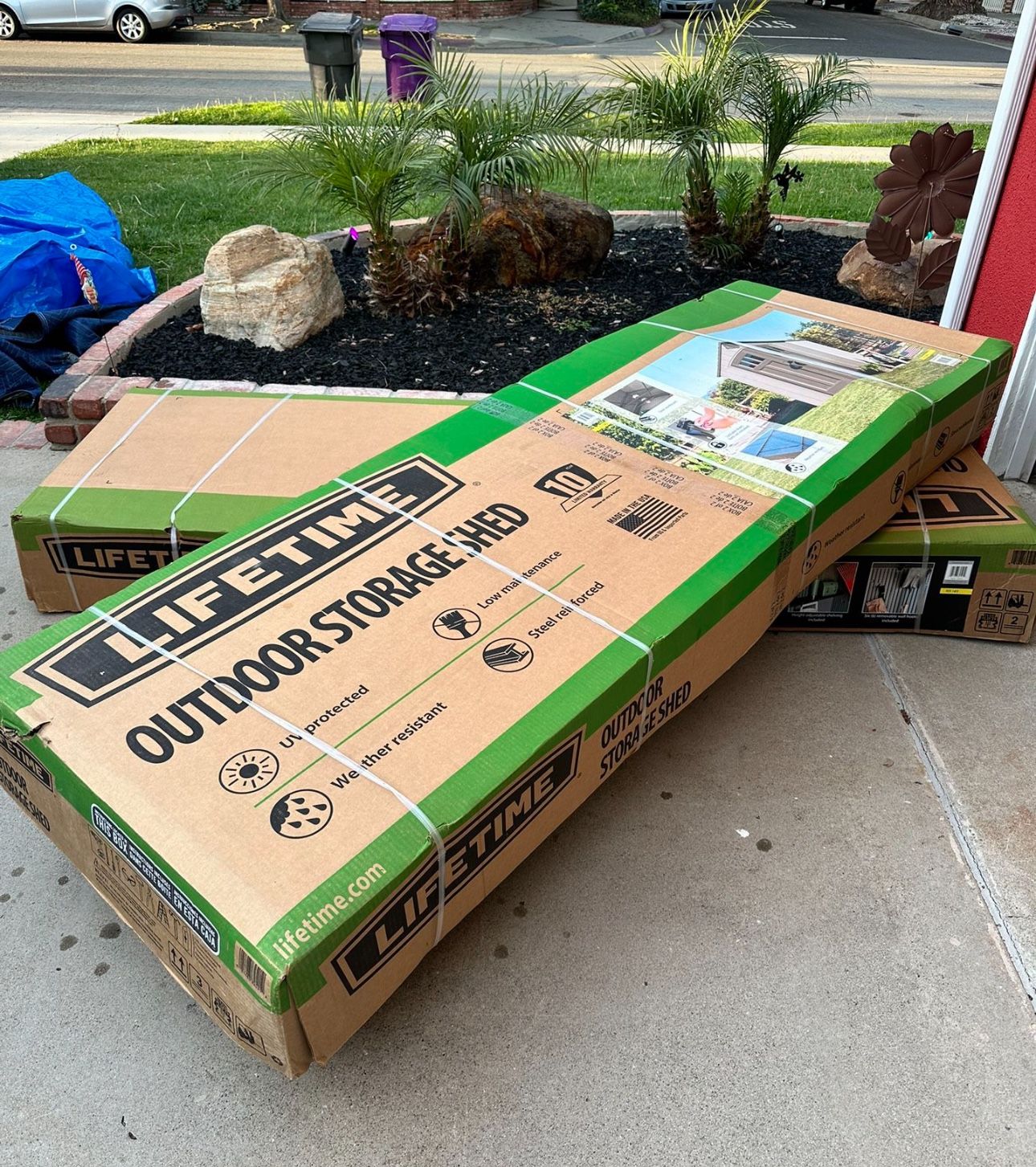 NEW Lifetime Outdoor Storage Shed IN 📦. PRICE IS FIRM NOT NEGOTIABLE!