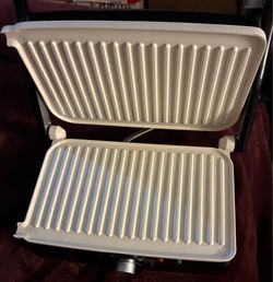 Sandwich maker