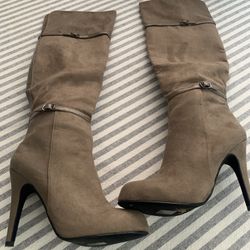 New Ladies Aldo Tan Suede Boots - Size 7