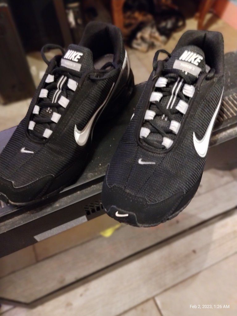 Nike Torch 3 for Sale in Louis, MO - OfferUp