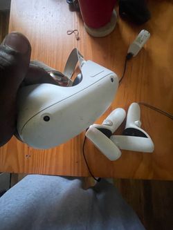 Meta Quest 2 VR Headset with Controllers