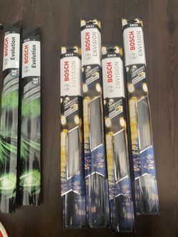 BOSCH ENVISION N EVOLUTION WIPER BLADES 22 n 19 inches