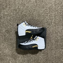 Jordan 12 Royalty Taxi Size 6.5Y