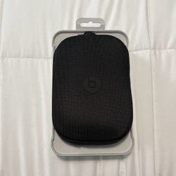 Beats Solo 4 Never Used Open Box