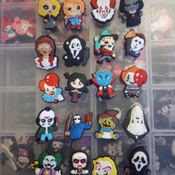 HALLOWEEN HORROR MOVIES CROC CHARMS 👇PLEASE READ DESCRIPTION 👇