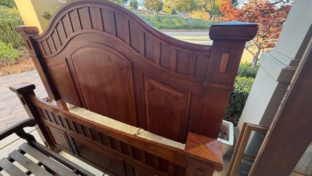 Queen size solid wood headboard board Queen size solid wood headboard
