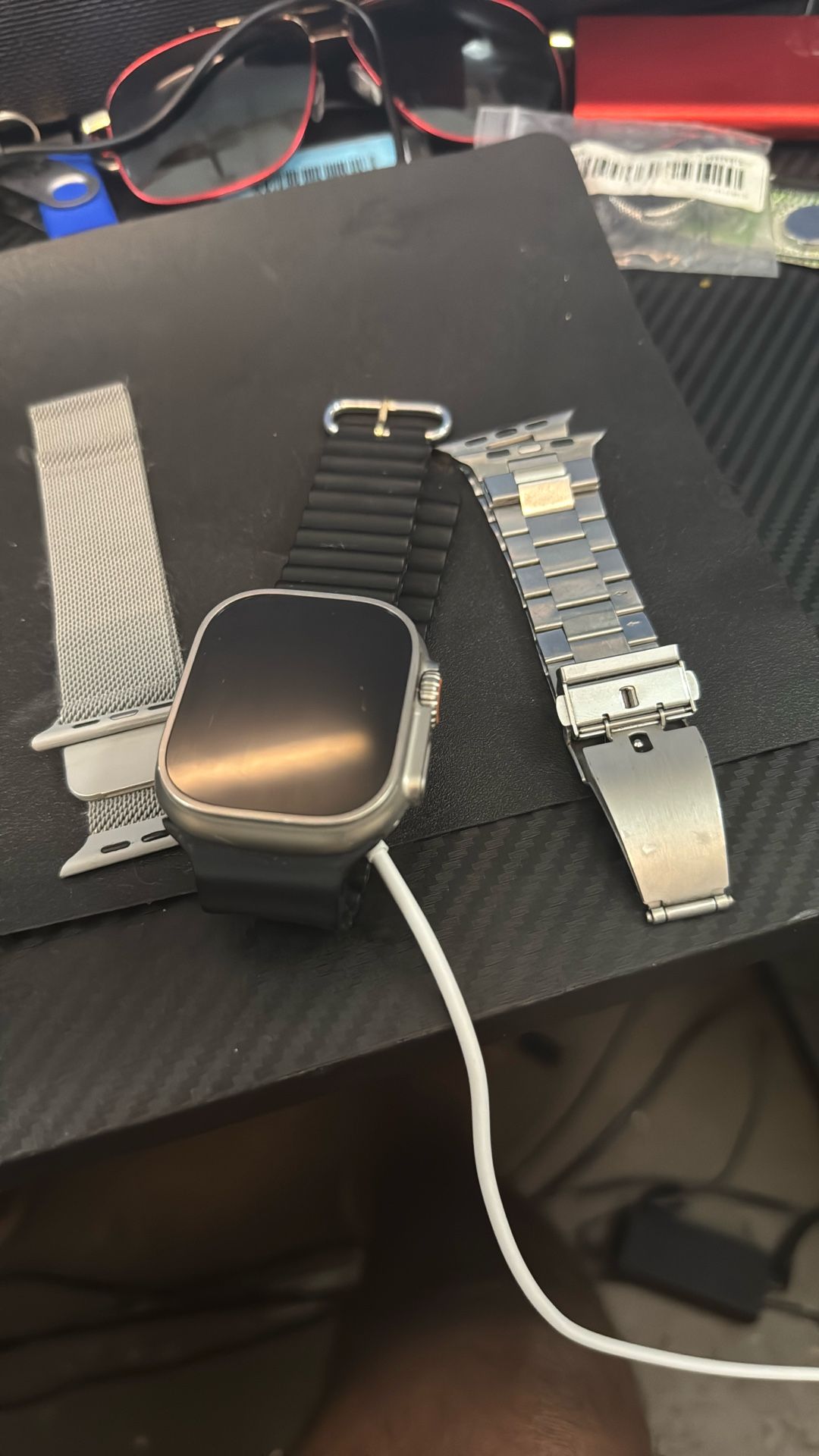 Iwash Utra For Sale includes three brands and a magnetic charging cable