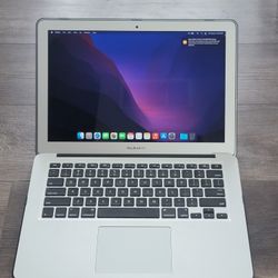 2015 13' MacBook Air *FOR PARTS*