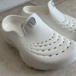 Louis Vuitton Shark Clog, White, Size 38, New Without Box