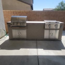 BBQ ISLANDS- Grill and Griddle combo