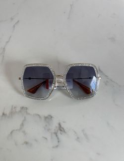 Gucci Women Sun Glasses 