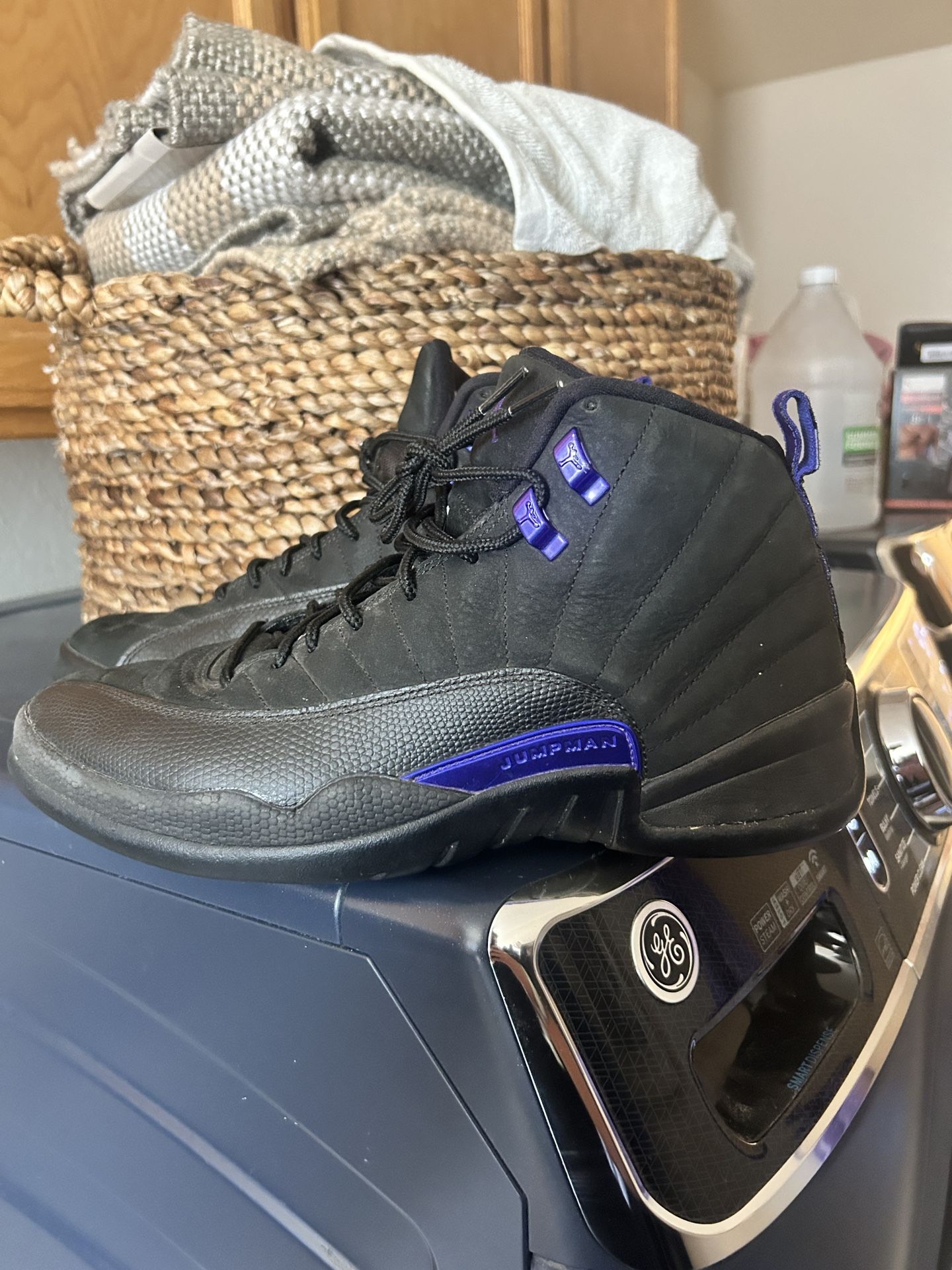 Jordan 12 Retro Black Dark Concord