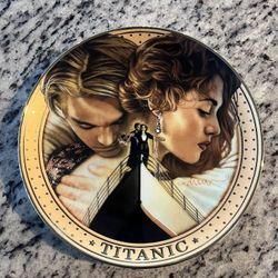 Limited Edition Fine Porcelain TITANIC PLATE