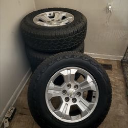 Chevy Silverado Stock Tires And Rims.
