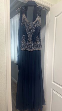 Gown size 8