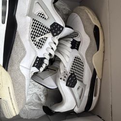 Jordan 4 Military Black (Size 8 Men)