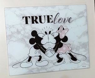 DISNEY KISSING MICKEY AND MINNIE MOUSE "TRUE LOVE" CUTTING BOARD 15" X 12" NICE!