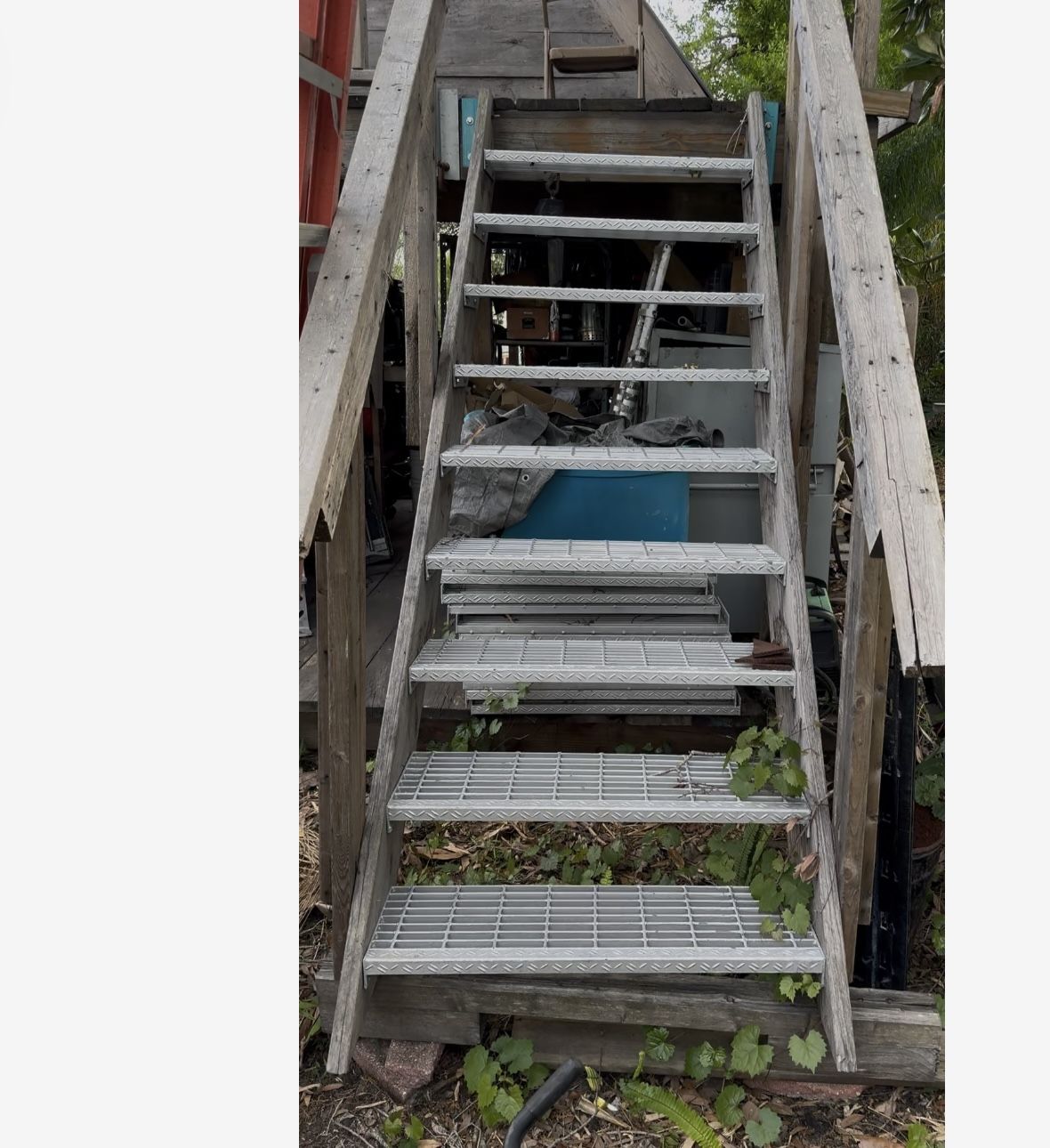 Grating Stairs (Please Read The Description!)