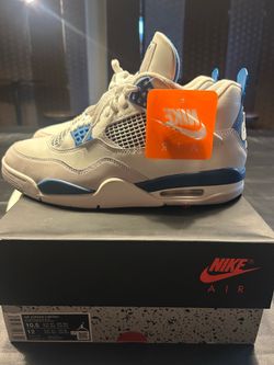 Jordan retro 4 military size 10.5