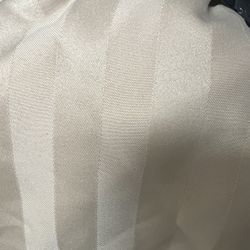 Table & Chair Covers Table Cloth , Chair Covers Are For Chiavari Style Chairs.