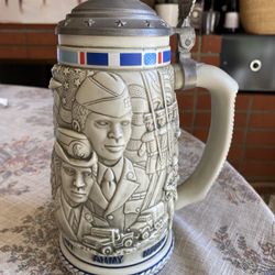 Vintage 1990 Avon Tribute To The American Armed Forces Stein