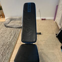 Adjustable Weight Bench 