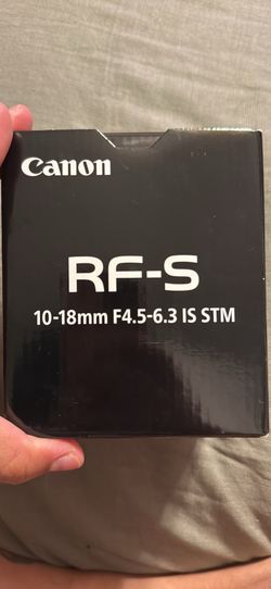 Canon ultra wide angle zoom lens