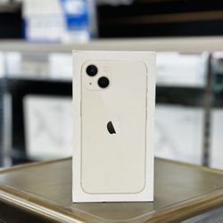 iPhone 13 (Factory Unlocked)