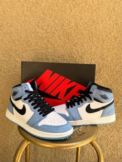Air Jordan 1 High OG University Blue Size 7Y / Women’s 8.5