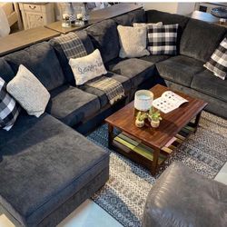 Eltmann Slate LAF Sectional /couch /Living room