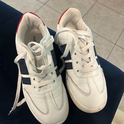 Nautica Sneakers