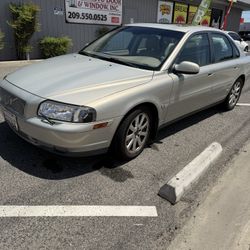 03 Volvo S80 155k Mi. Runs Great AC Cold 2750obo