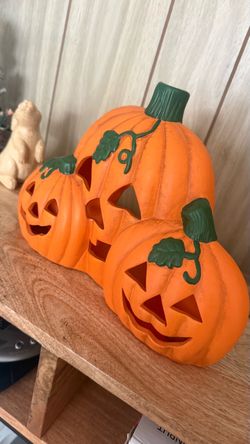Halloween Jack-O-Lantern Pumpkin Decoration