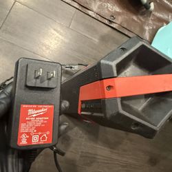 Milwaukee M 18 Bluetooth speaker