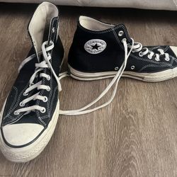 Black Converse 